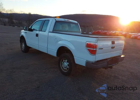 2013 Ford F-150 Xl z USA, uszkodzony, nr VIN 1FTFX1EF6DFC43629